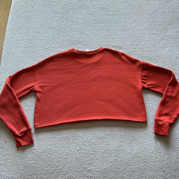 Bella Canvas | Women’s Red Fleece Wisconsin Cropped Sweatshirt - Size S - Picture 4 of 9